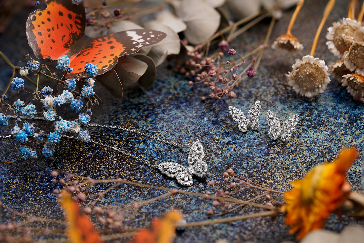 PENDIENTES DE MARIPOSAS EN PLATA