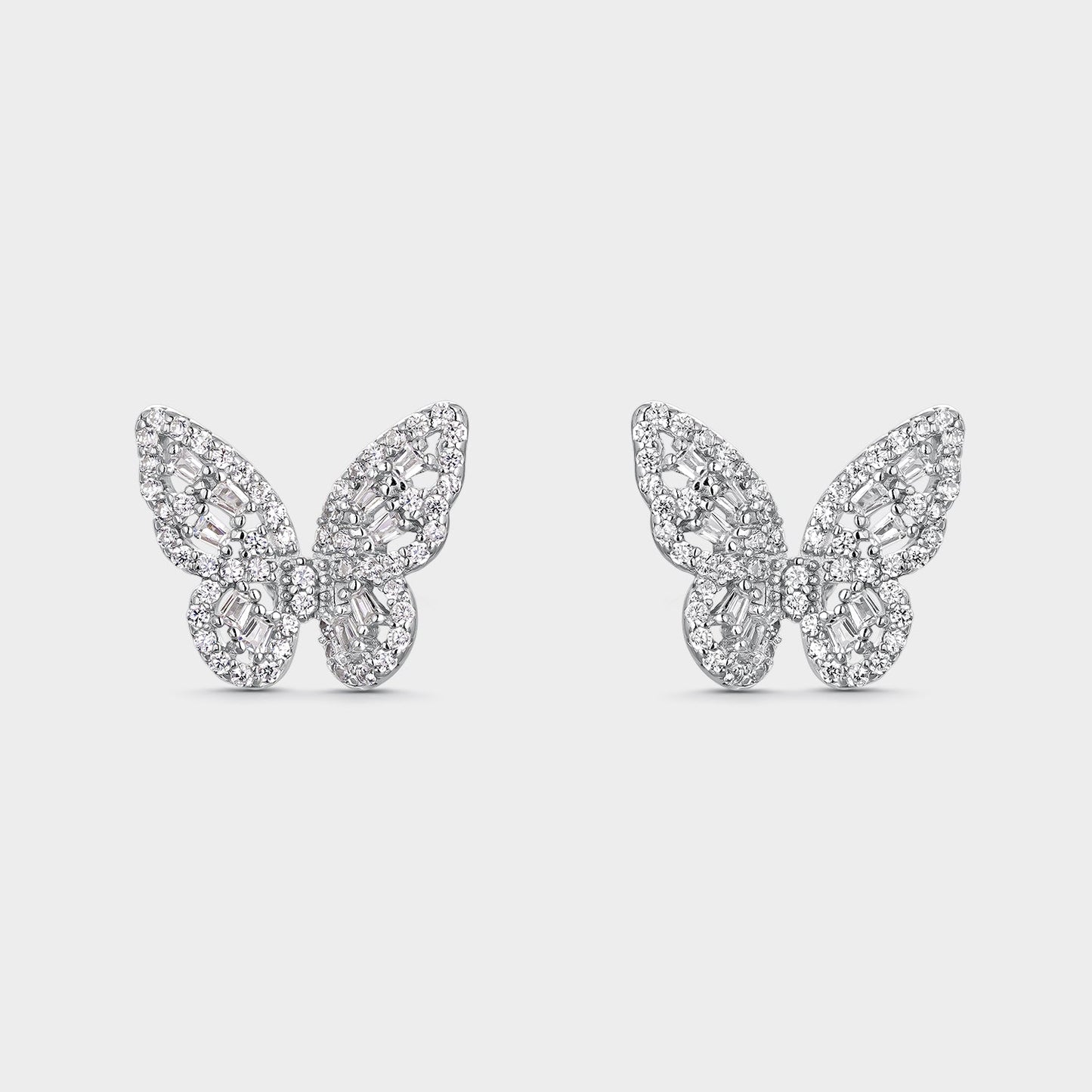 PENDIENTES DE PLATA CON FORMA DE MARIPOSAS DE ALAS ALARGADAS CON CIRCONITAS BLANCAS