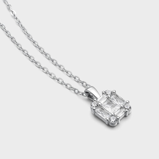 Collar de plata circonita cuadrada central