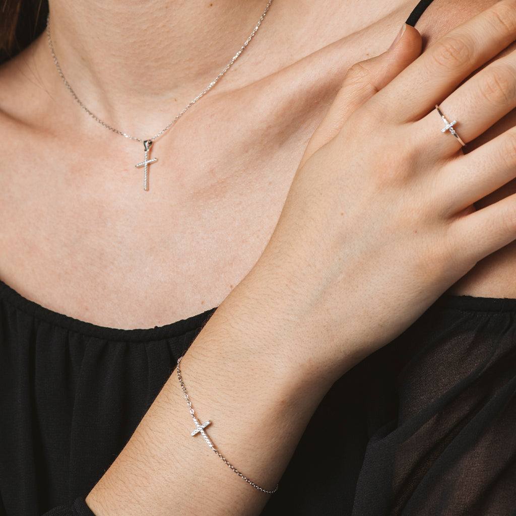 Silver and zircon bracelet with cross motif