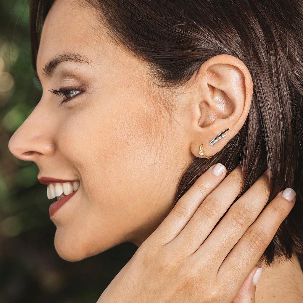 Elongated silver and zircon earrings