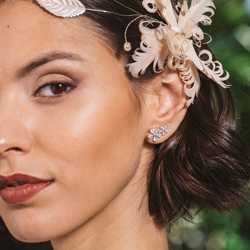 Pendientes flores de plata y circonitas blancas