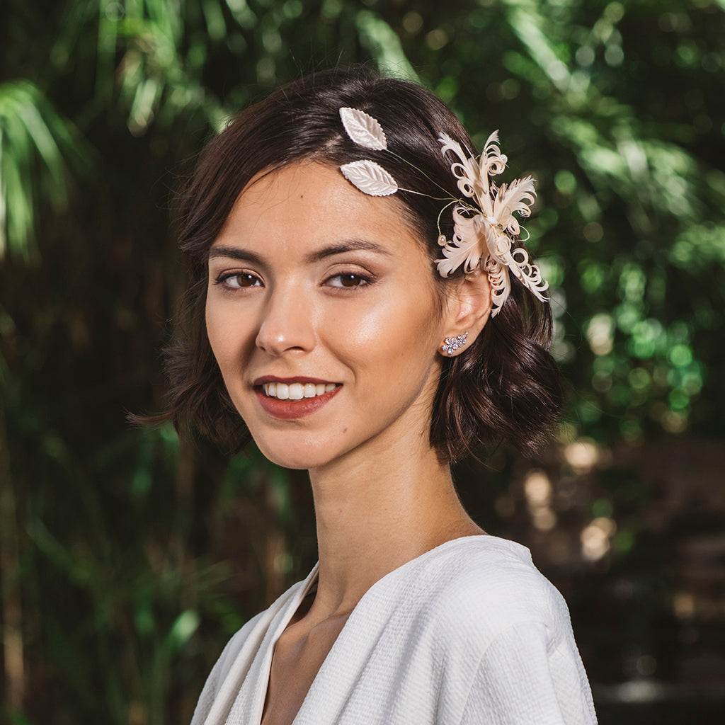 Pendientes flores de plata y circonitas blancas
