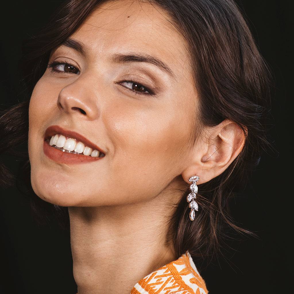 Pendientes plata larga cascada hojas