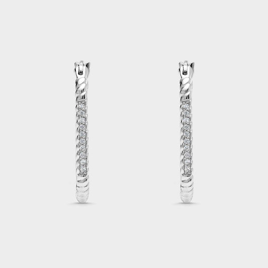 Pendientes criollas forma rectangular y circonitas blancas