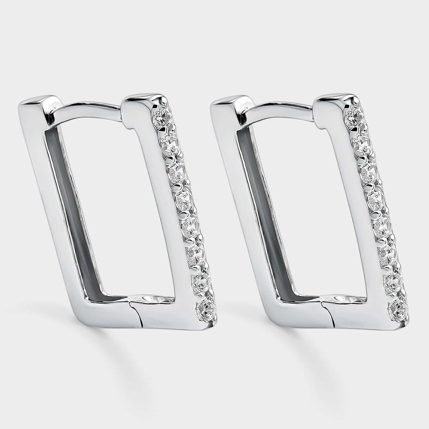 Pendientes de plata con circonitas blancas