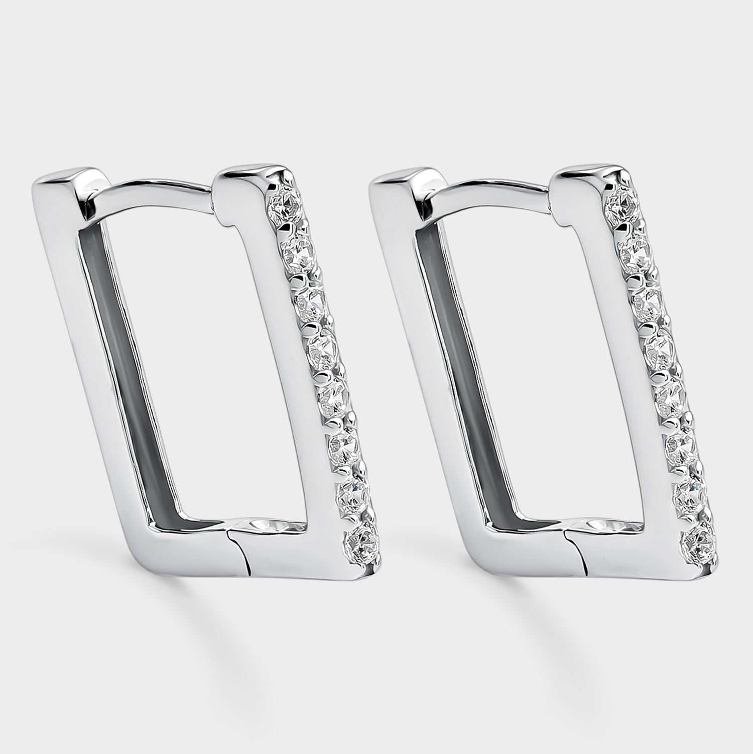 Pendientes de plata con circonitas blancas