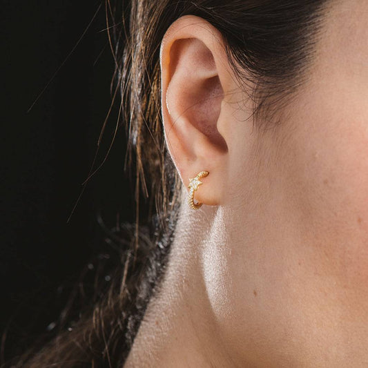 Pendientes criolla baño oro 18k circonita estrella