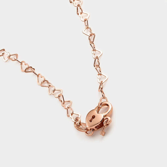 Collar oro rosa con eslabones de corazones