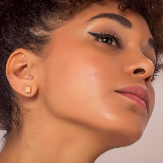 Vergoldete quadratische Würfelohrringe