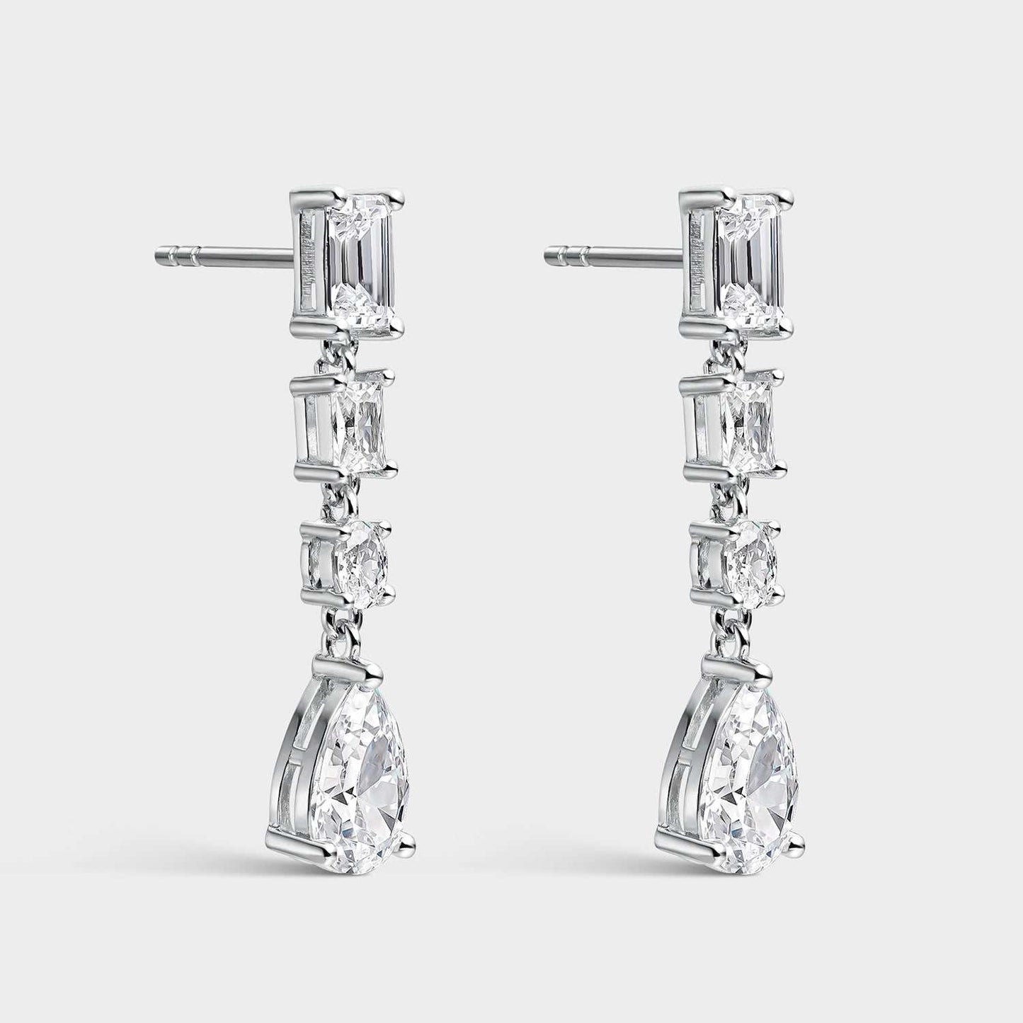Pendientes de plata y circonitas blancas