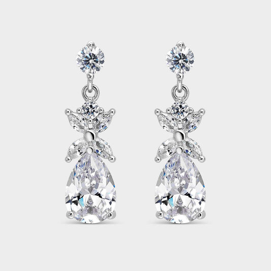 Pendientes con circonitas blancas en forma de gota