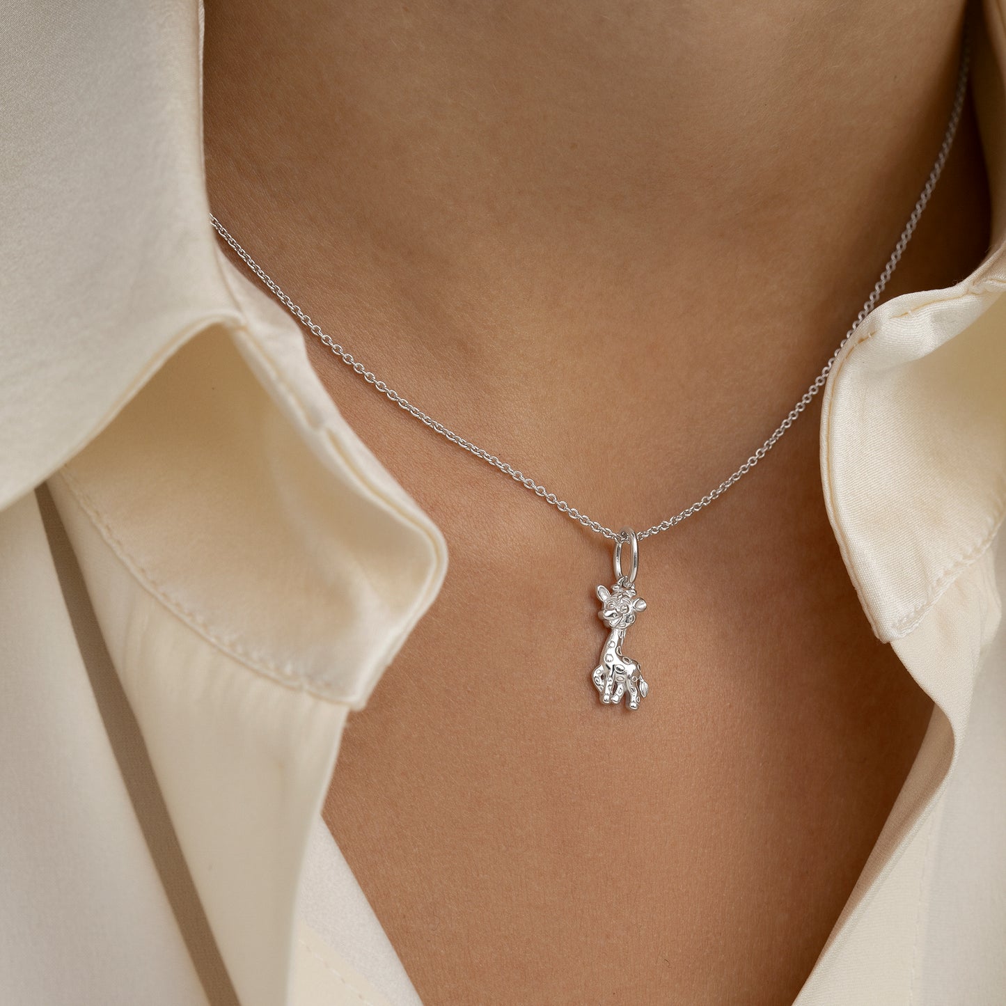 Collar KIDS de plata jirafa