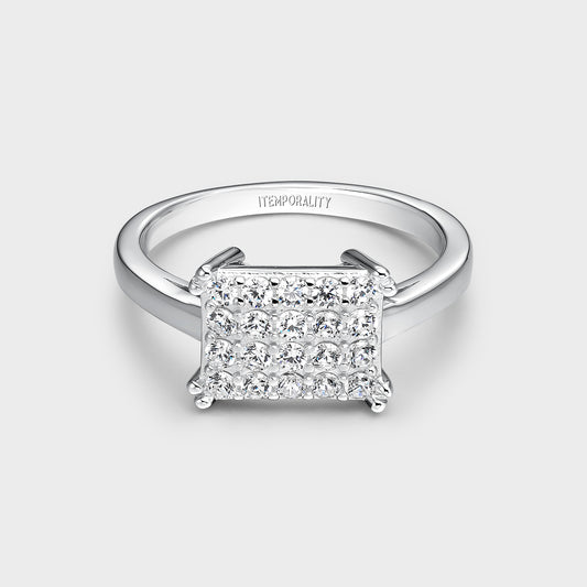 Anillo de plata pavé de circonitas motivo cuadrado