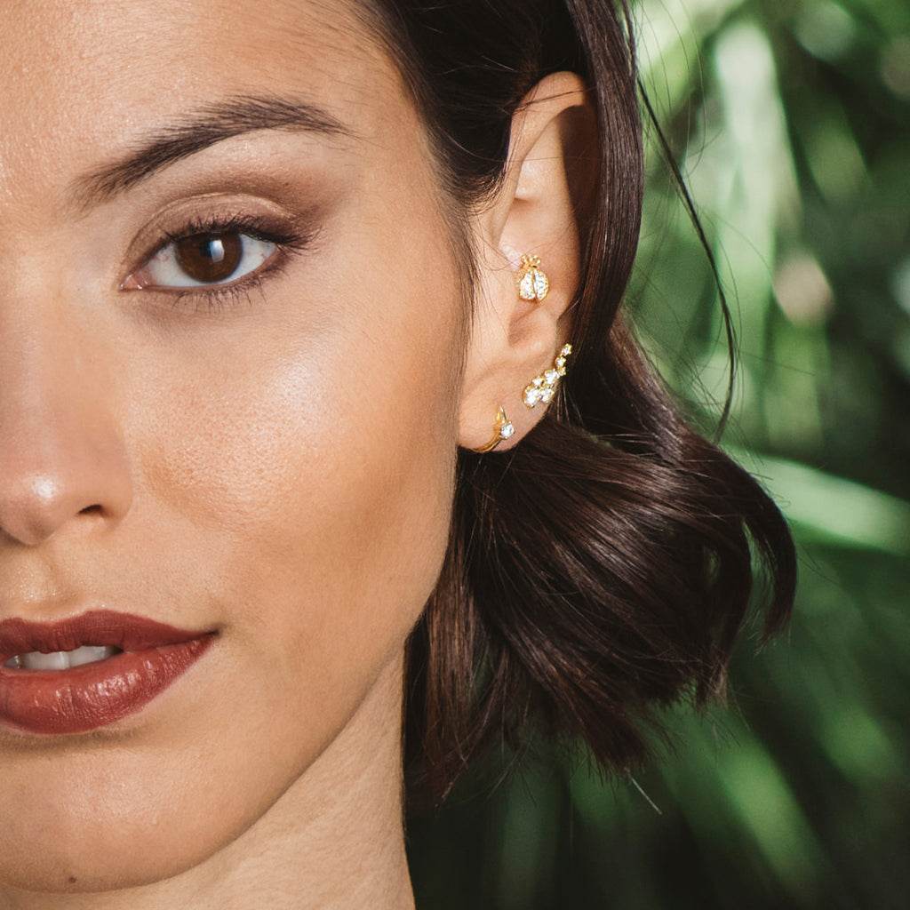 Creole earrings in gold-plated silver and zirconia with zirconia in four claws