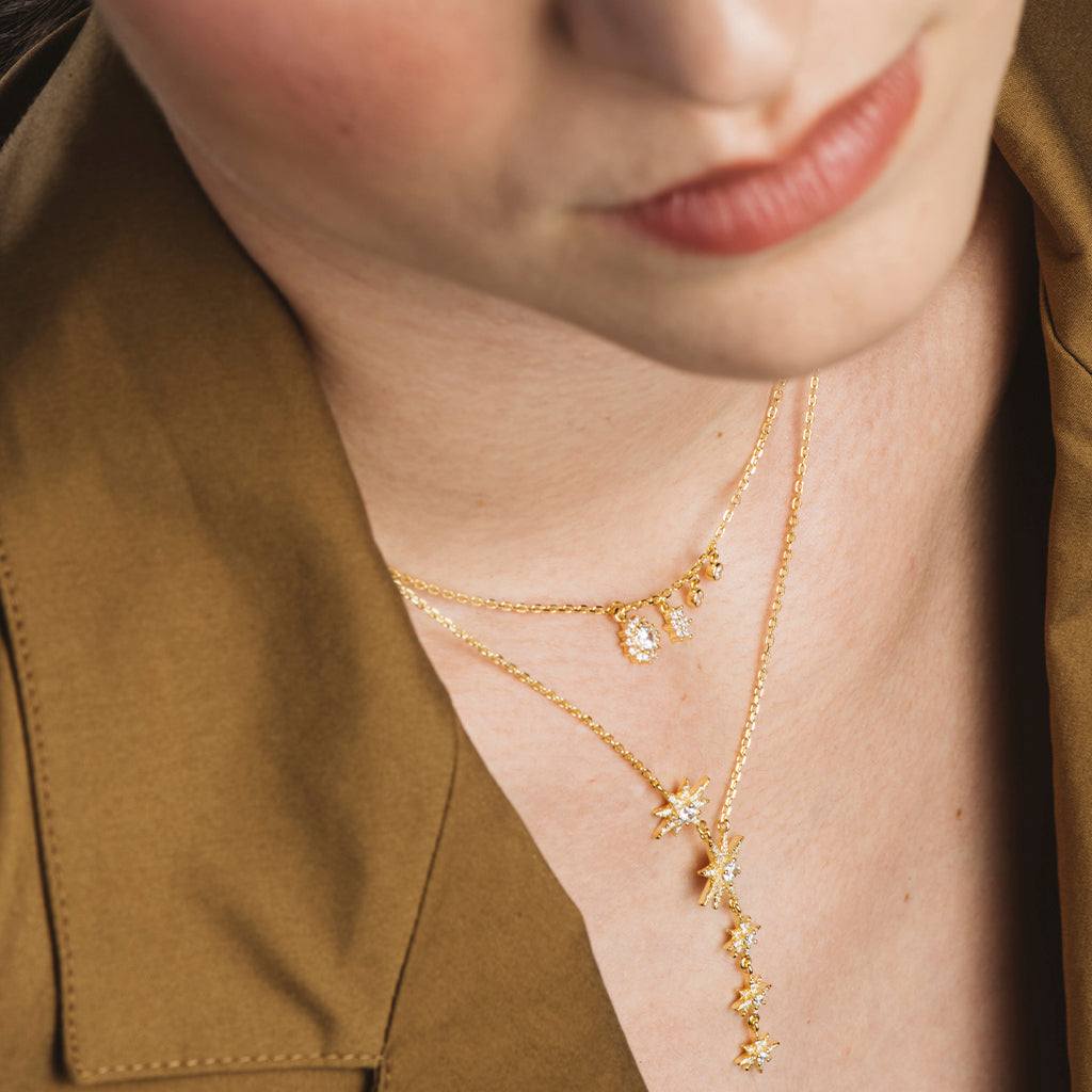 Collar estrella de plata de ley 925 bañada en oro 18k y circonitas