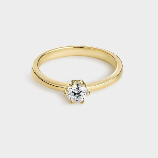 Yellow gold plated silver solitaire ring with 4.5 mm zirconia mounted on 6 claws