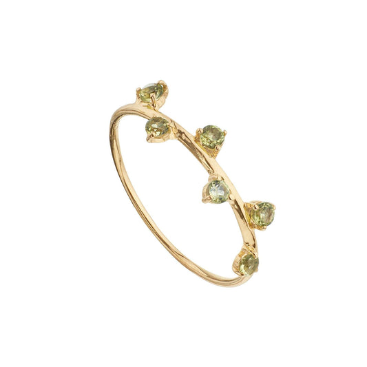 Anillo satélite peridotos bañado en oro